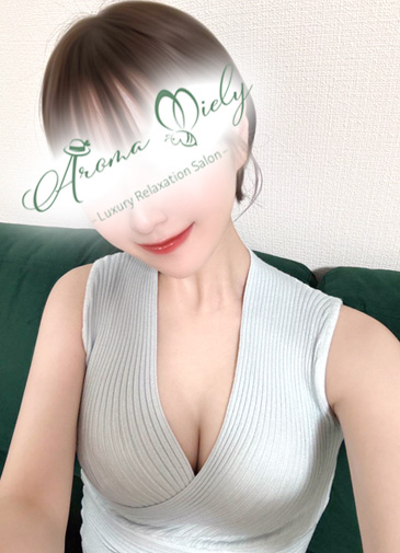 宇佐美かおり